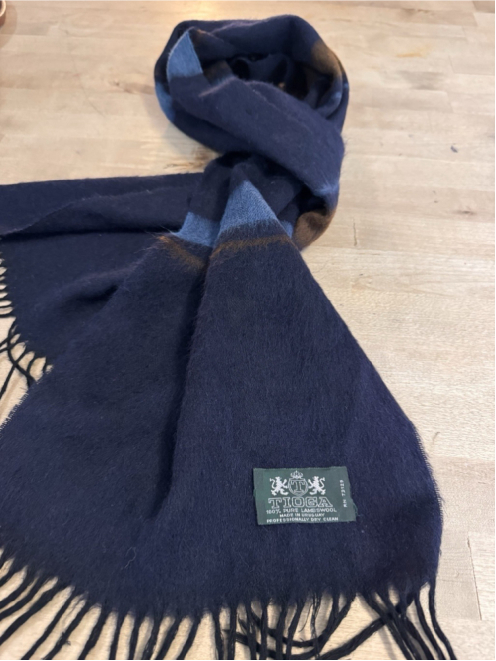 Tioga 100% Pure Lambswool Unisex Scarf Made In Uruguay Navy Blue Brown Fringe